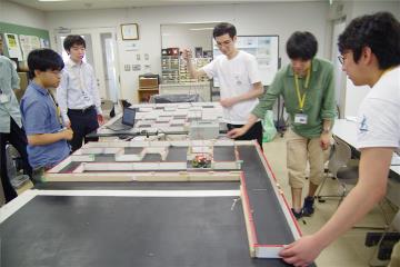 로봇대회 마이크로 마우스 준비_일본전자전문학교  (4).JPG